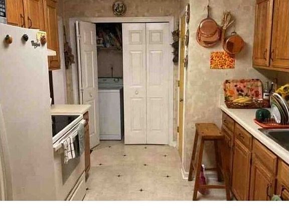 5th image of 1269 Whitlock Ridge Dr SW