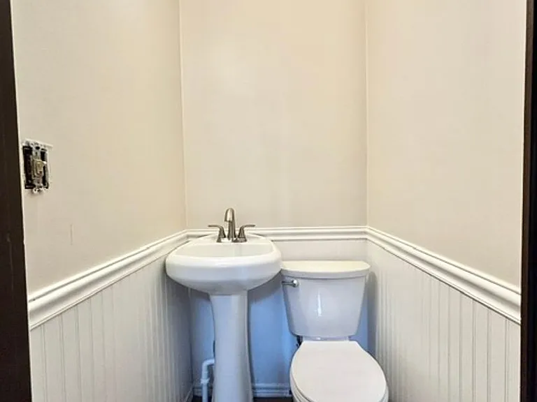 18 Observatory St — Photo 14