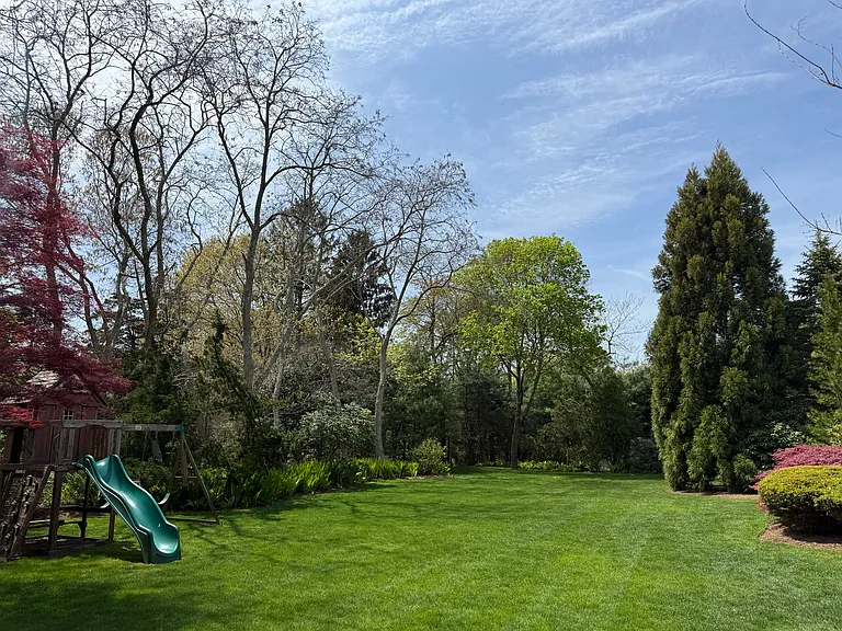 Sandys Ln — Photo 10
