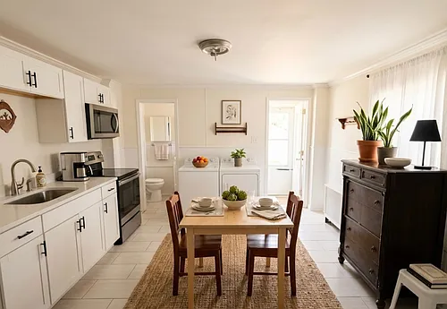 655-657 Boulevard Ave #2 Photo 1