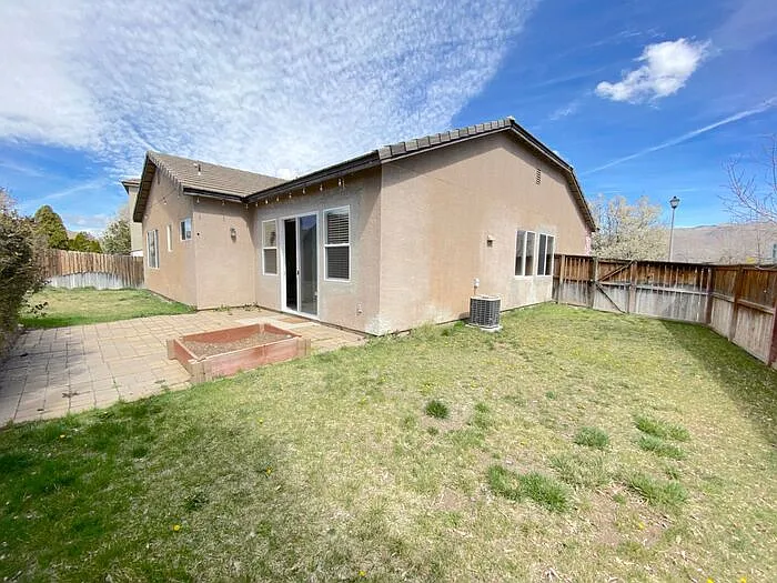 10595 Bliss Ct — Photo 32