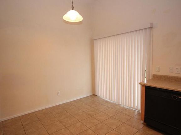 4th image of 1193 E Mayfield Dr
