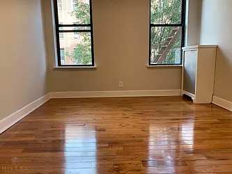 Rented by Hillel Realty Group