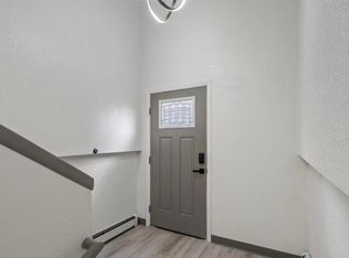 1117 Karluk St APT 2, Anchorage, AK 99501