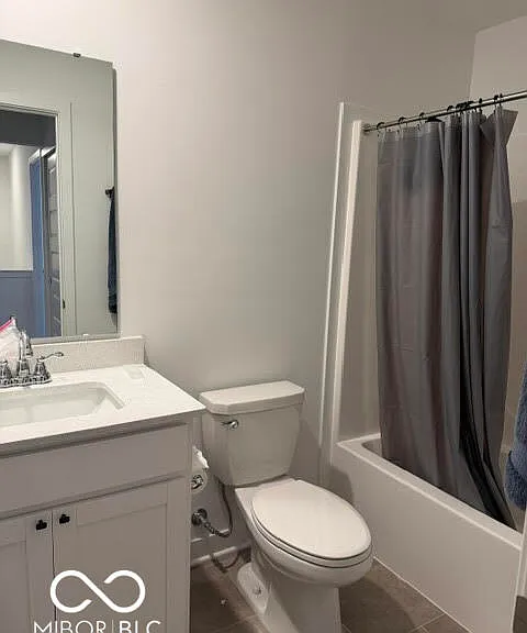 1799 Trinity Ln — Photo 17