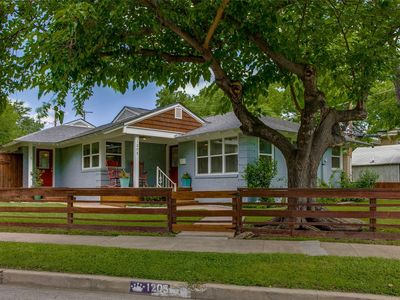 1205 Ranier St, Dallas, TX, 75208