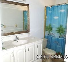 4th image of 207 Inwood Ave