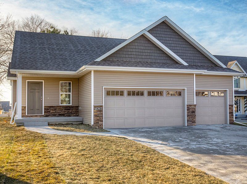 1st image of 7426 Aspen Dr