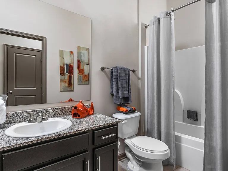 Modern Bathroom