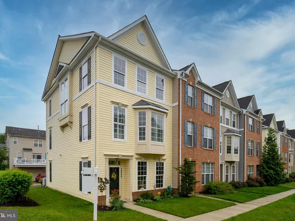 2626 Raptor Dr, Odenton, MD 21113