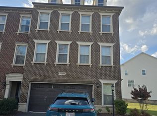 42230 Castle Ridge Sq, Ashburn, VA 20148
