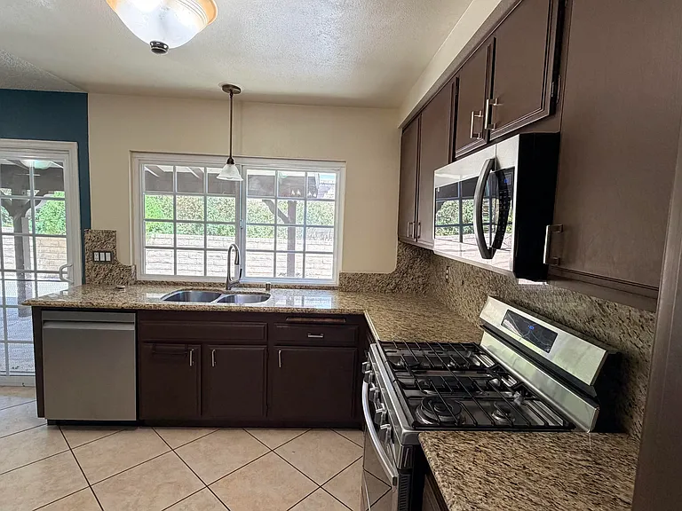 21617 Turmeric Ct — Photo 24