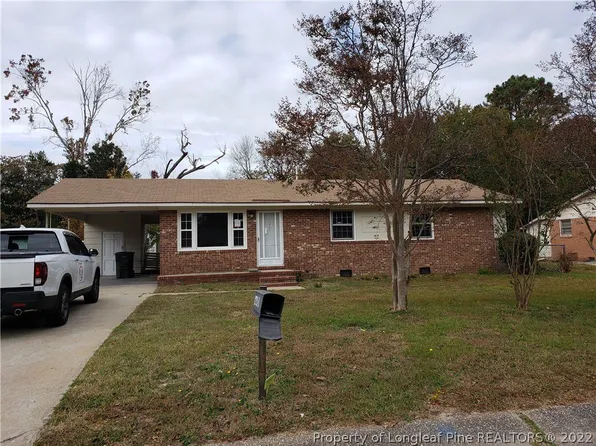 6490 Saint Louis St, Fayetteville, NC 28314