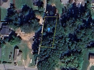 13 Standish Ct, Newnan, GA 30263