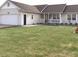 52094 Brachetto St, Paw Paw, MI 49079