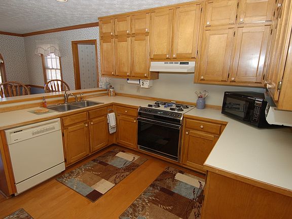 4th image of 1430 Green Oak Cir