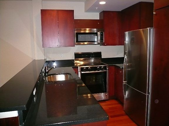 3rd image of 533 Cambridge St Unit 212
