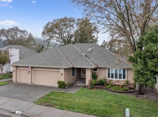 326 Singing Brook Cir, Santa Rosa, CA 95409