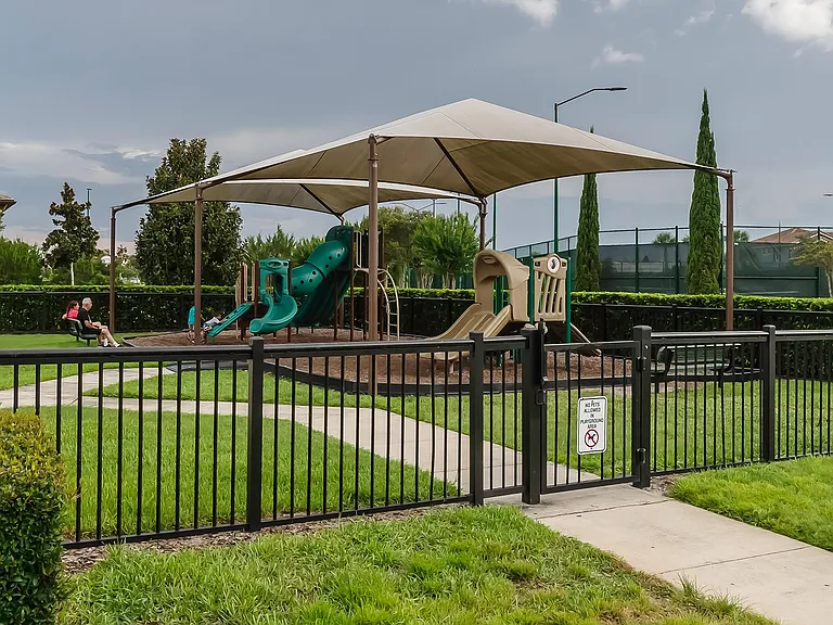 10124 Malpas Point — Photo 38