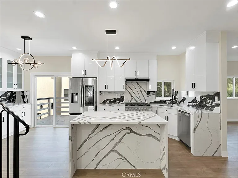 4530 Ensenada Dr — Photo 10