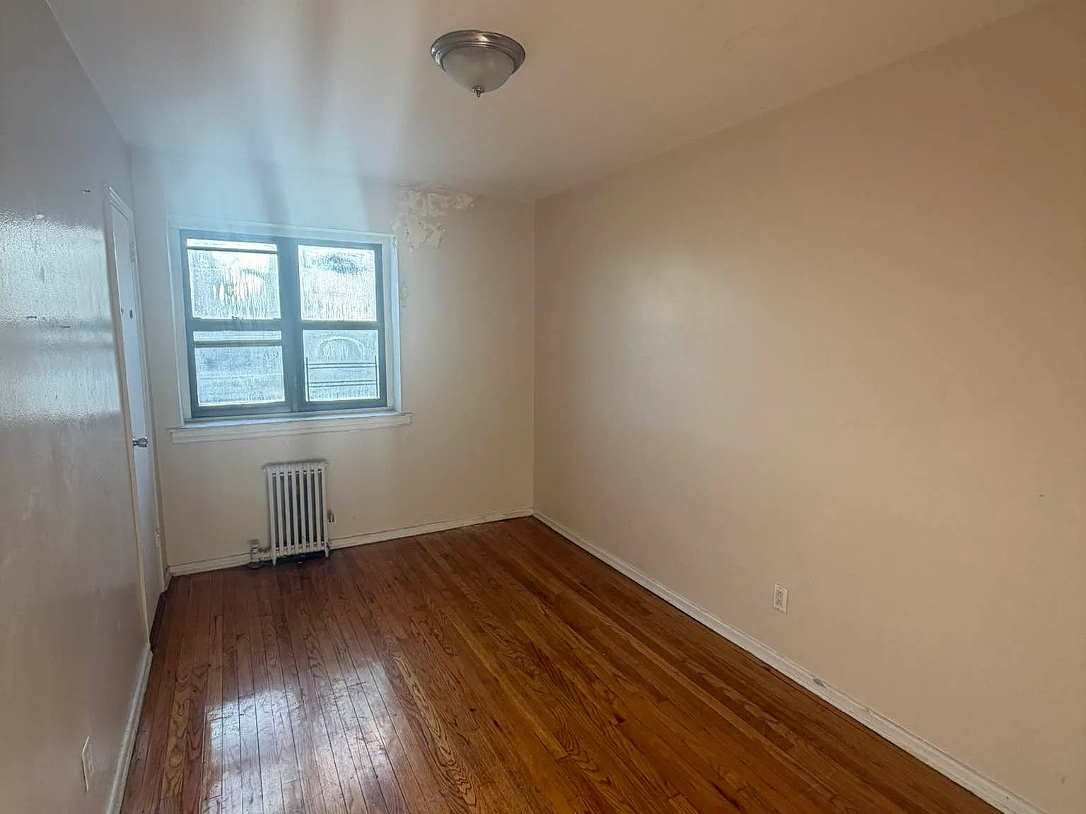188-30 87th Drive — Photo 4