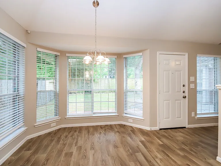 1414 Summer Rain Dr — Photo 6