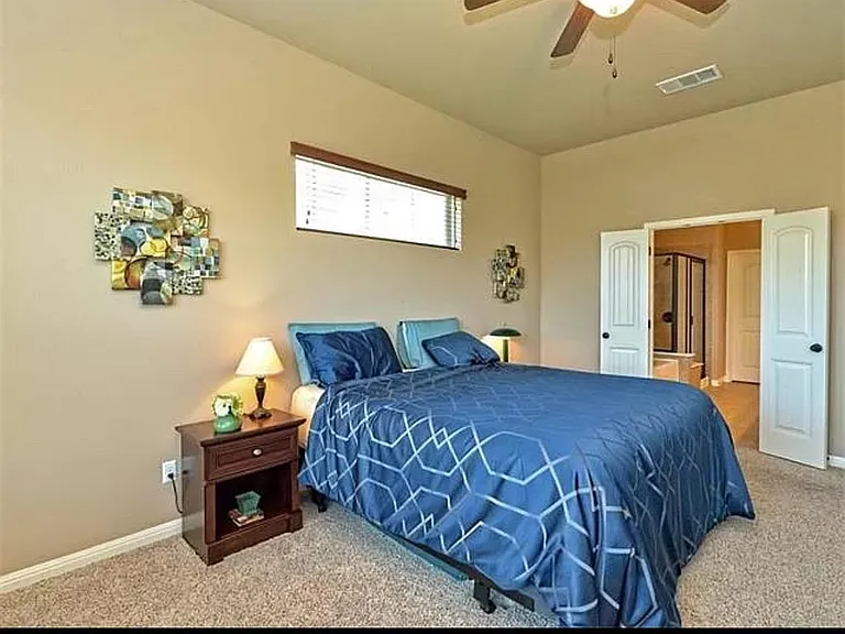108 Lake Texana Ct — Photo 10