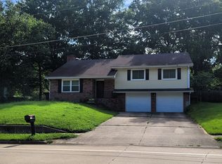 2108 Grant Ln, Columbia, MO 65203
