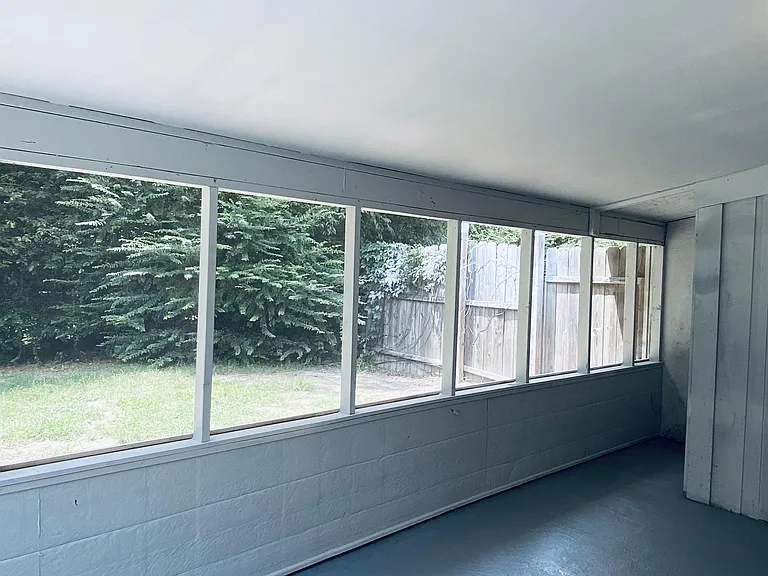 Rear Screened Porch