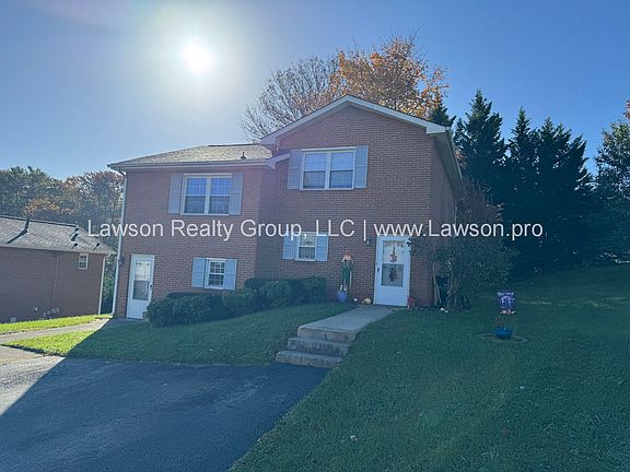 2nd image of 1751/1753 Elbert Dr