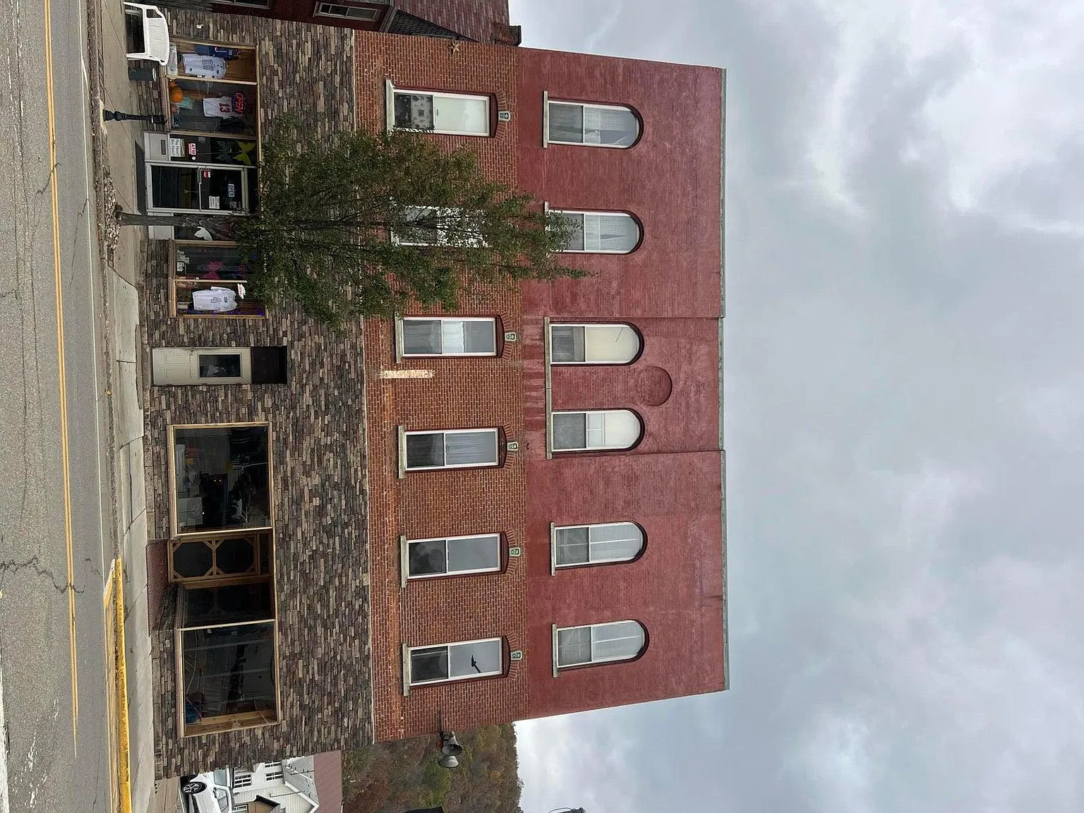 1 bed, $600 — Photo 1