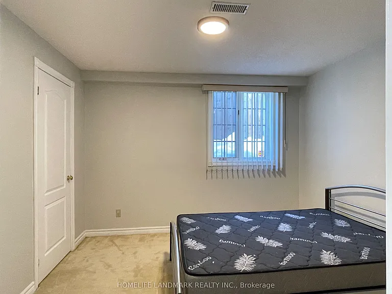 129 Shirley Ave #BASEMENT — Photo 9