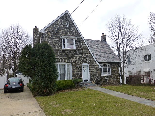 1st image of 460 N Burgher Ave