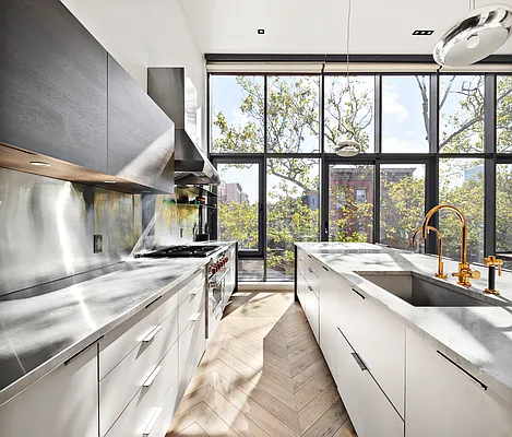 Sold by Compass | media 4