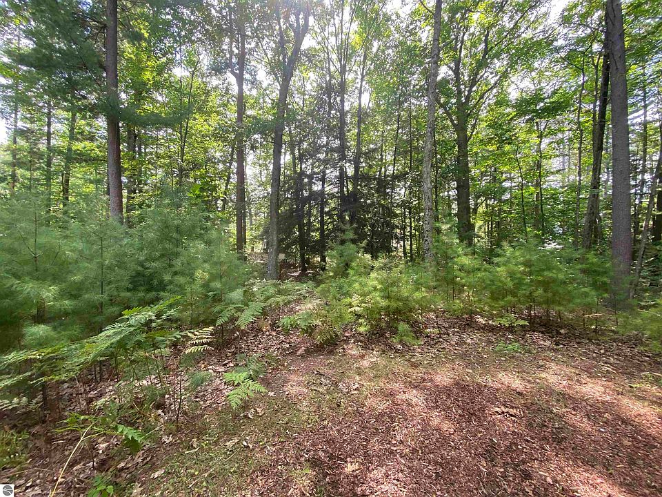 1st image of 12 Deer Park Dr Lot 29