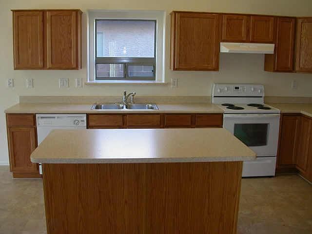 2nd image of 8318 S 47th Ln