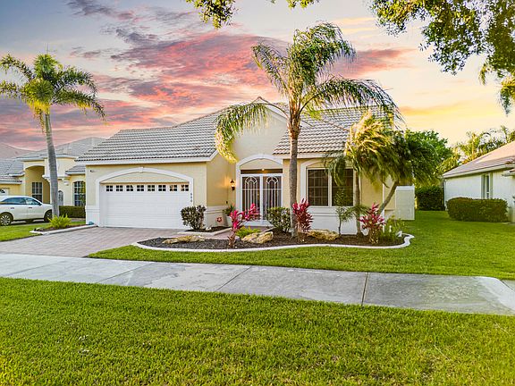 650 SW Lake Charles Cir, Port Saint Lucie, FL 34986 | MLS #RX-10976102 ...