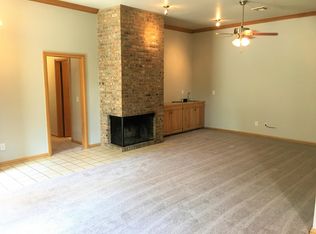 3247 Castlerock Rd, Oklahoma City, OK 73120