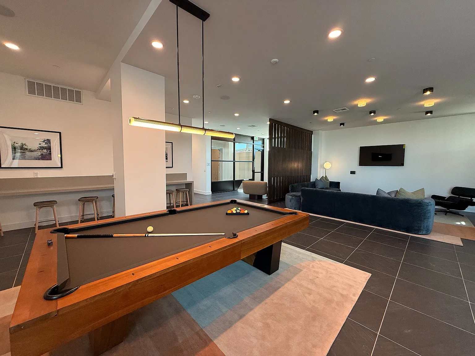 Studio, 405 sqft, $1,090 — Photo 4