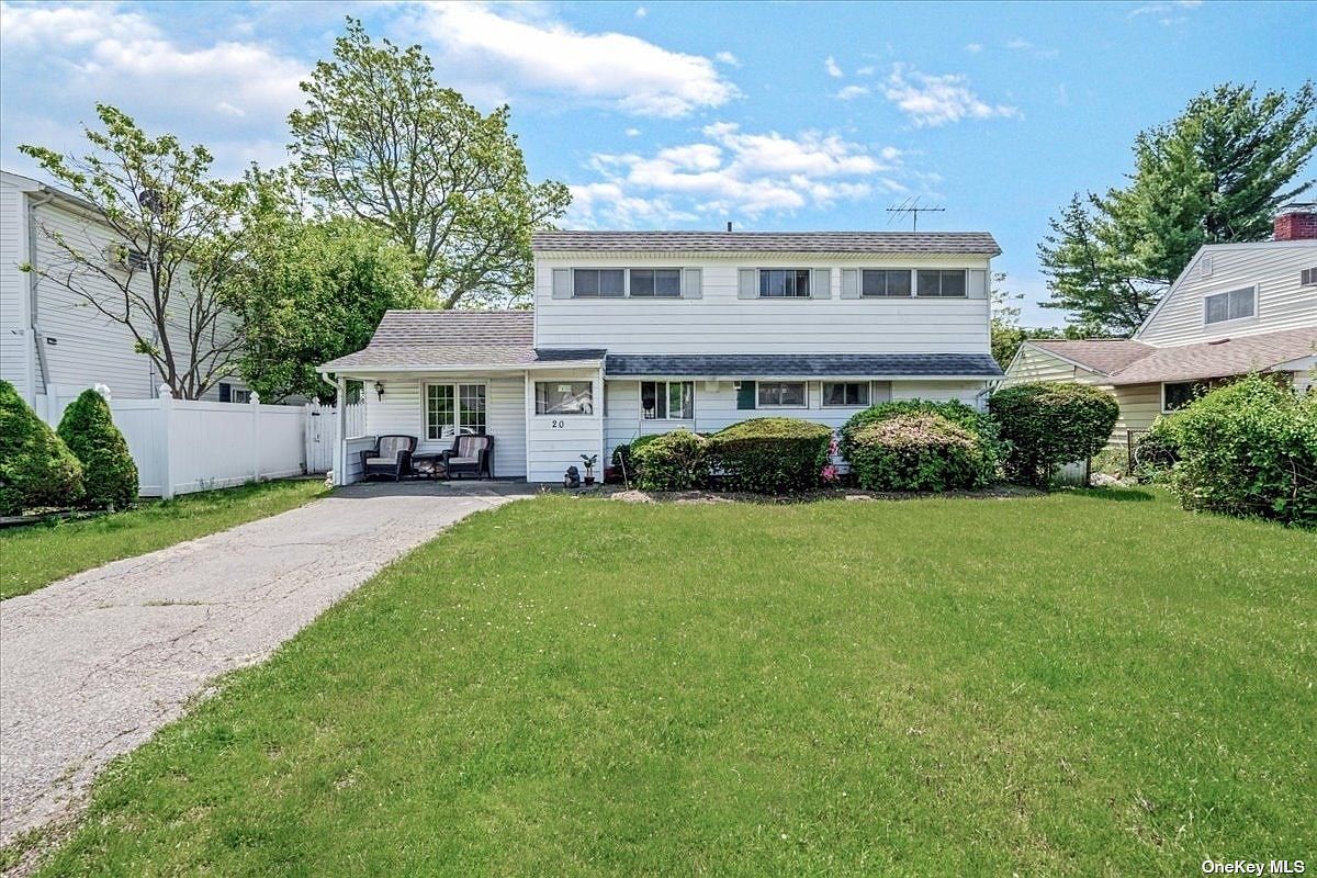 20 Basket Lane, Hicksville, NY 11801 | MLS #3479024 | Zillow