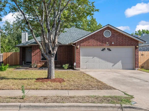 1216 Bradbury Ln, Austin, TX 78753