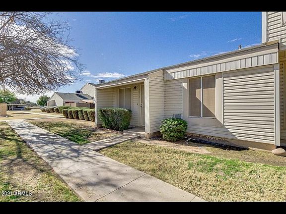 3rd image of 6417 S La Corta Dr