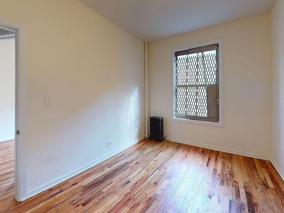 2nd image of 407 Audubon Ave APT 2C