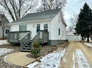 212 Main St E, Clarks Grove, MN 56016