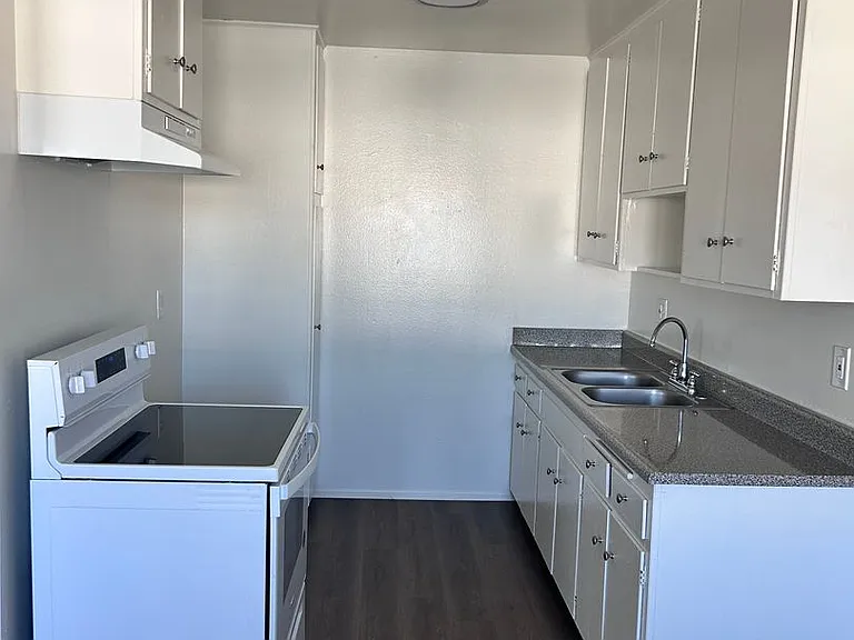 8351 Northgate Garden - Tragocon, LLC — Photo 1