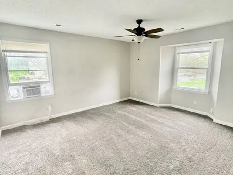 6157 Meadow Rose Ln — Photo 12