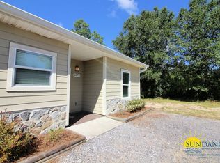 627 Roberts Rd E UNIT B, Defuniak Springs, FL 32433