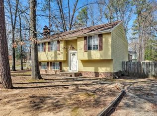 2100 Old Indian Rd, North Chesterfield, VA 23235