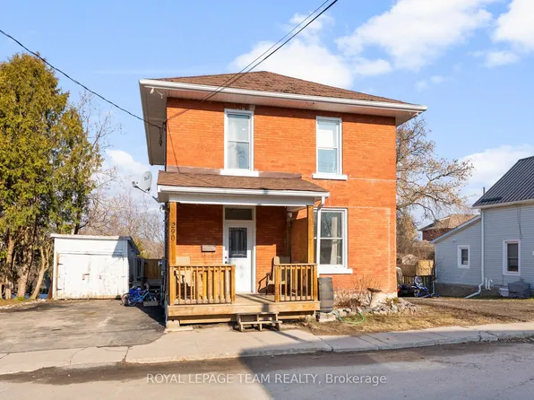 290 Thompson Ave, Renfrew, ON K7V 3B7