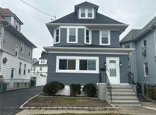 42 Jackson St, New Rochelle, NY 10801